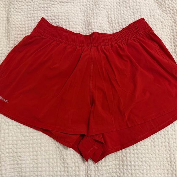 Pace Crush High-Rise Short 2.5" DKRD M - Picture 1 of 3